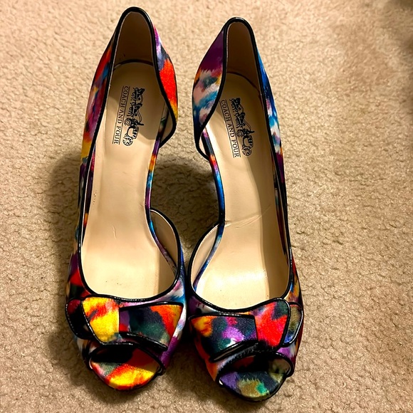 Coach and Four Colorful High Heels - size 7 - Picture 2 of 6
